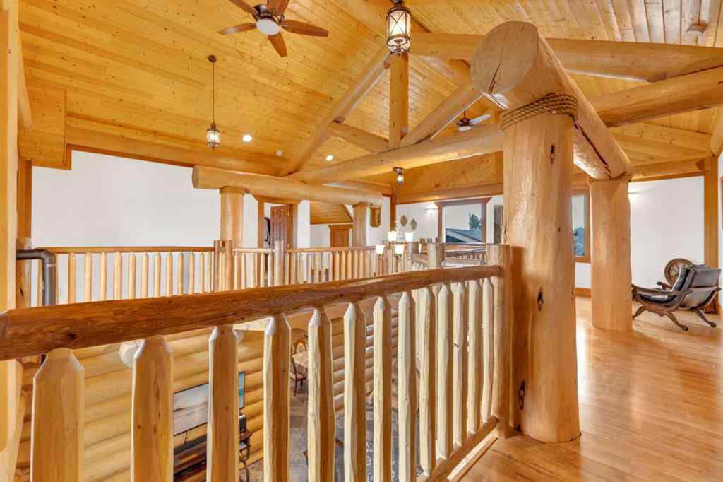 MLS® A2228190 - 8 Oliver Avenue  in NONE Gull Lake, Residential