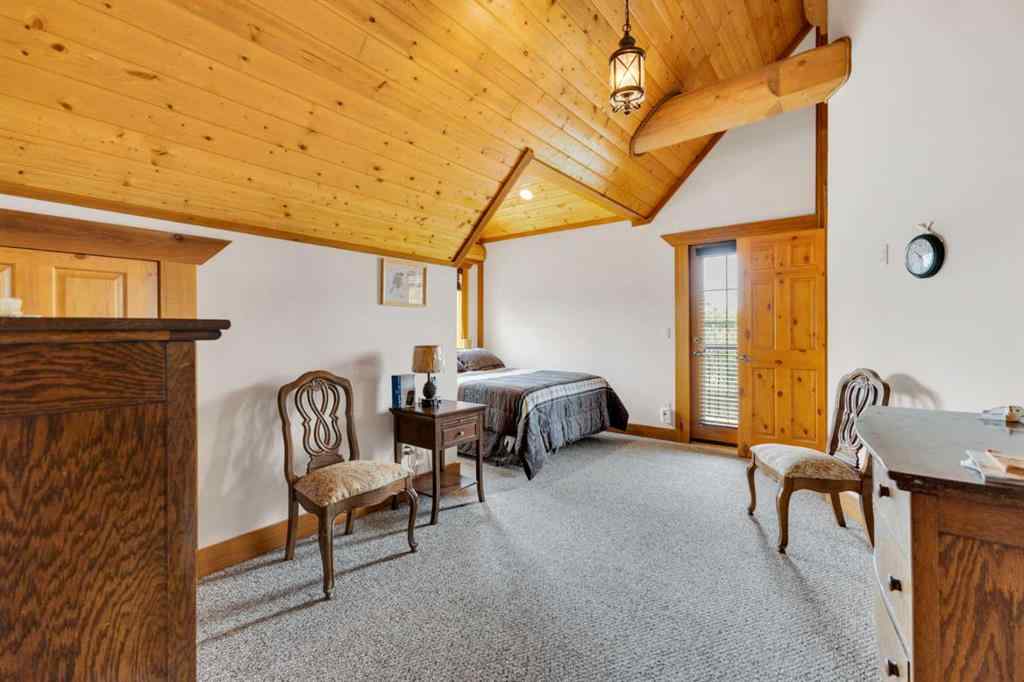 MLS® A2228190 - 8 Oliver Avenue  in NONE Gull Lake, Residential