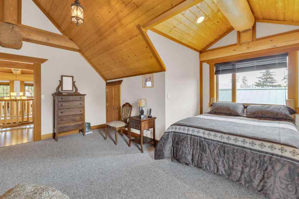 MLS® A2228190 - 8 Oliver Avenue  in NONE Gull Lake, Residential