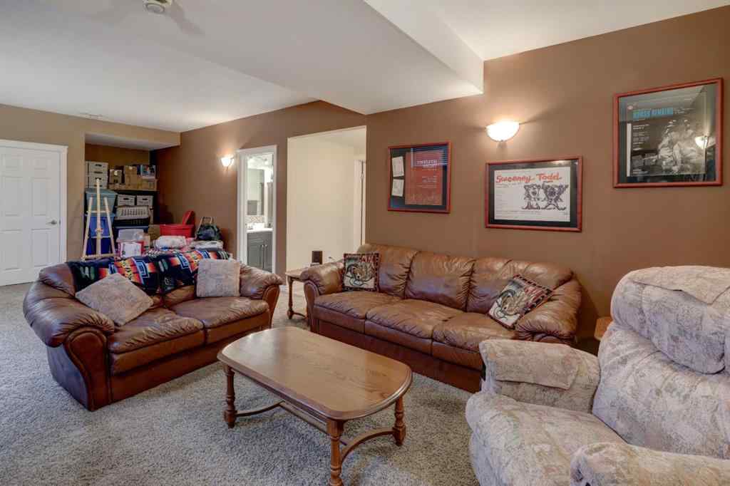 MLS® A2228204 - 600 Bankview Drive  in Bankview Drumheller, Residential