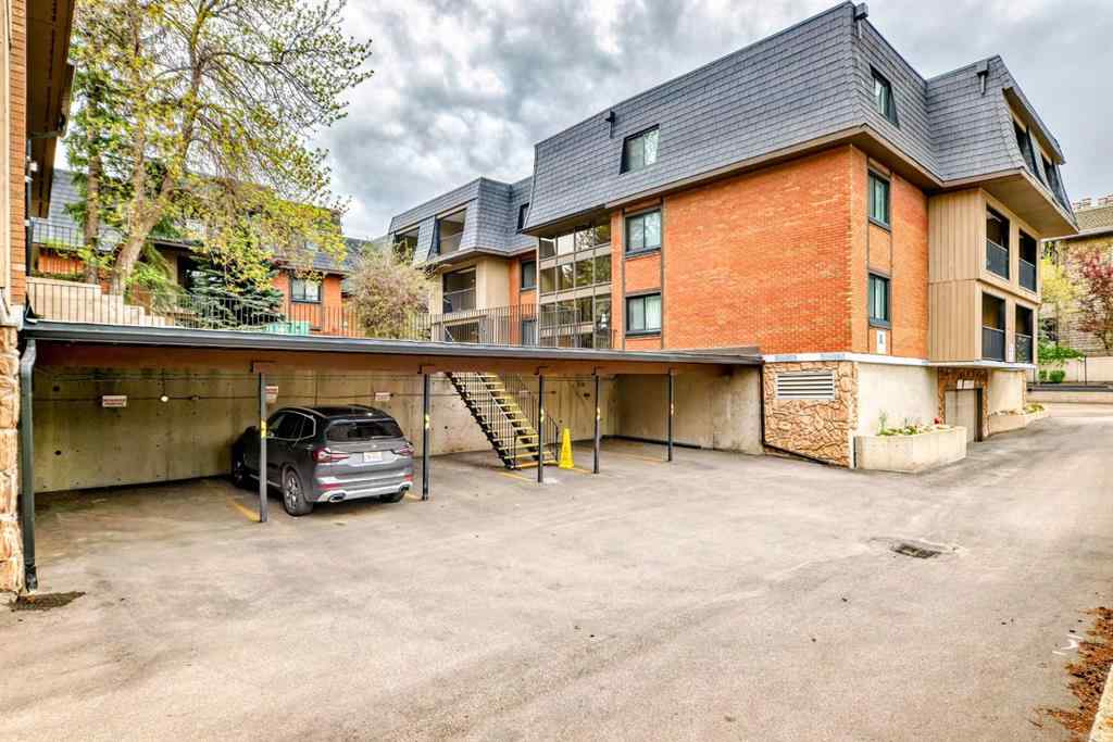 MLS® A2228206 - Unit #2204 4001B 49 Street NW in Varsity Calgary, Residential