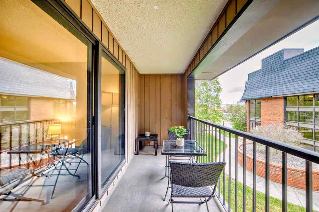 MLS® A2228206 - Unit #2204 4001B 49 Street NW in Varsity Calgary, Residential