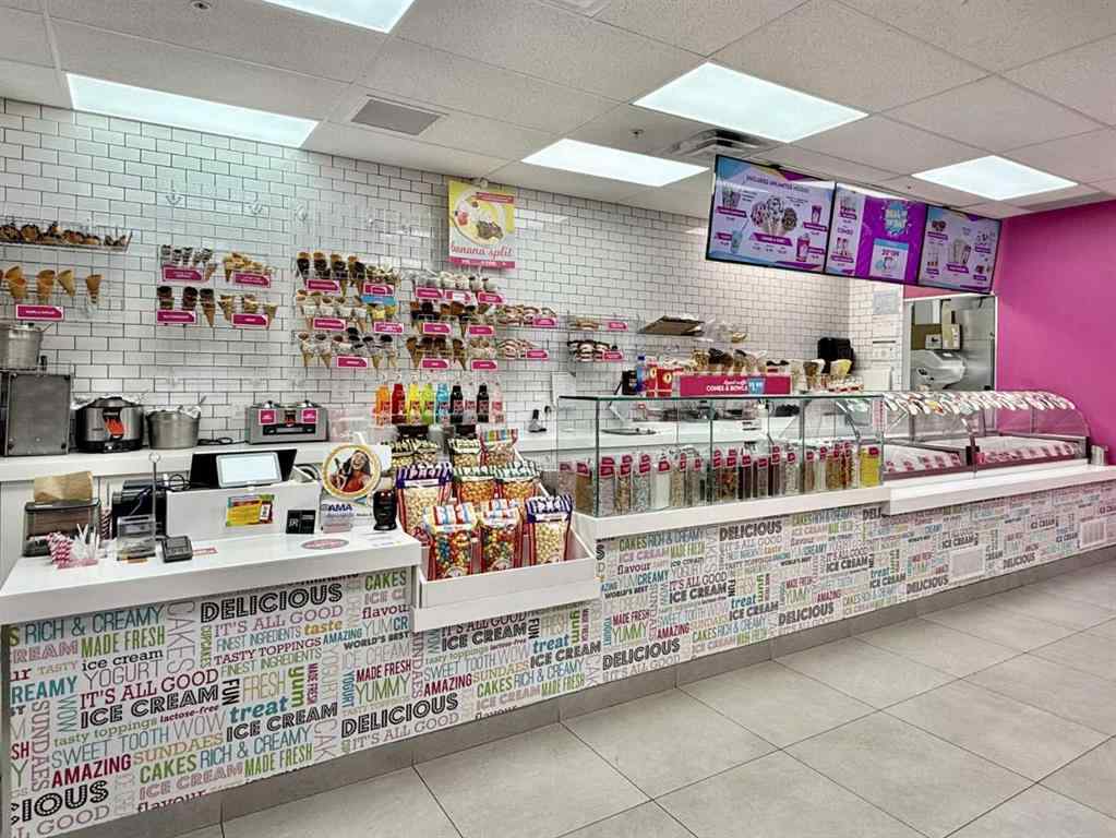 MLS® A2228212 - 423 10 Street  in Hillhurst Calgary, Commercial