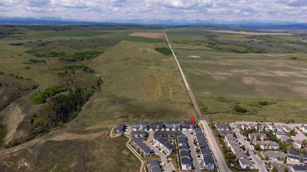 MLS® A2228218 - 2003 Jumping Pound Common  in Jumping Pound Ridge Cochrane, Residential