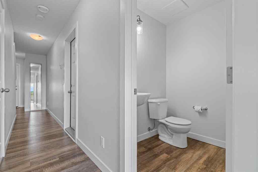 MLS® A2228218 - 2003 Jumping Pound Common  in Jumping Pound Ridge Cochrane, Residential