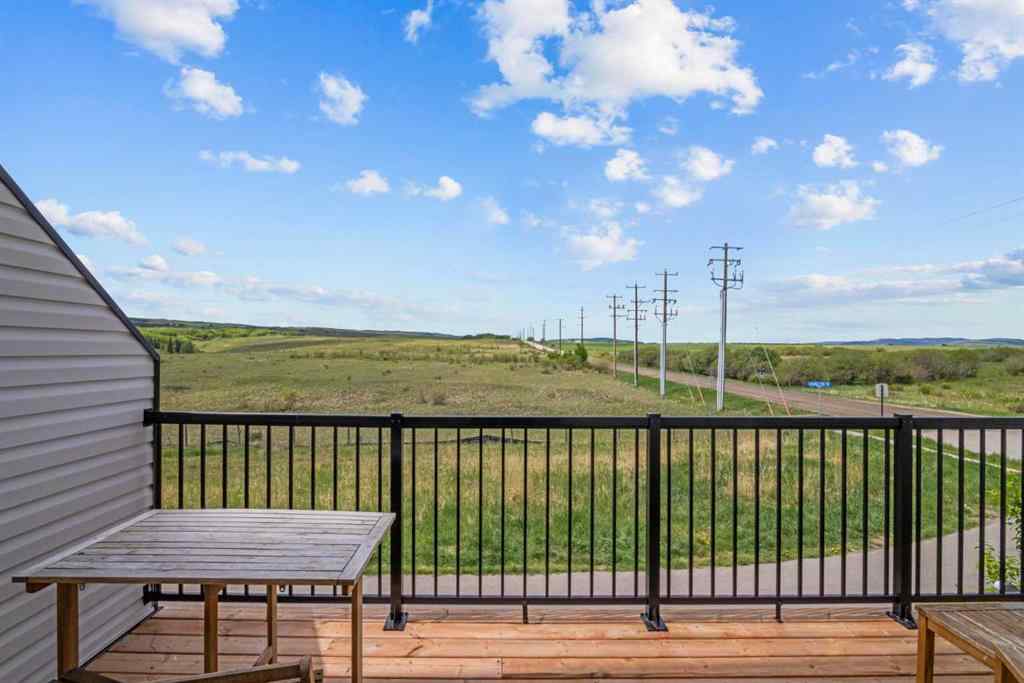 MLS® A2228218 - 2003 Jumping Pound Common  in Jumping Pound Ridge Cochrane, Residential