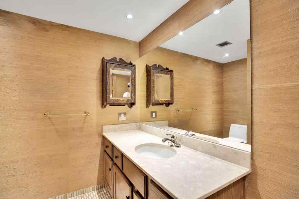 MLS® A2228263 - Unit #1703 330 26 Avenue SW in Mission Calgary, Residential