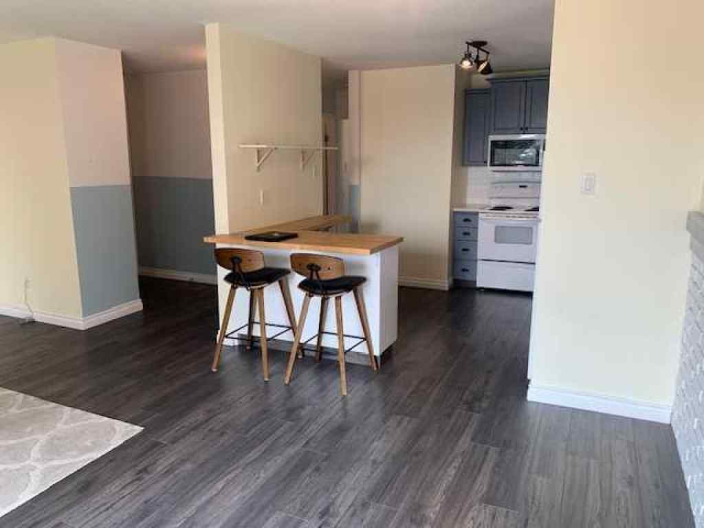MLS® A2228274 - Unit #5 220 Mayor Magrath Drive N in Westminster Lethbridge, Rental