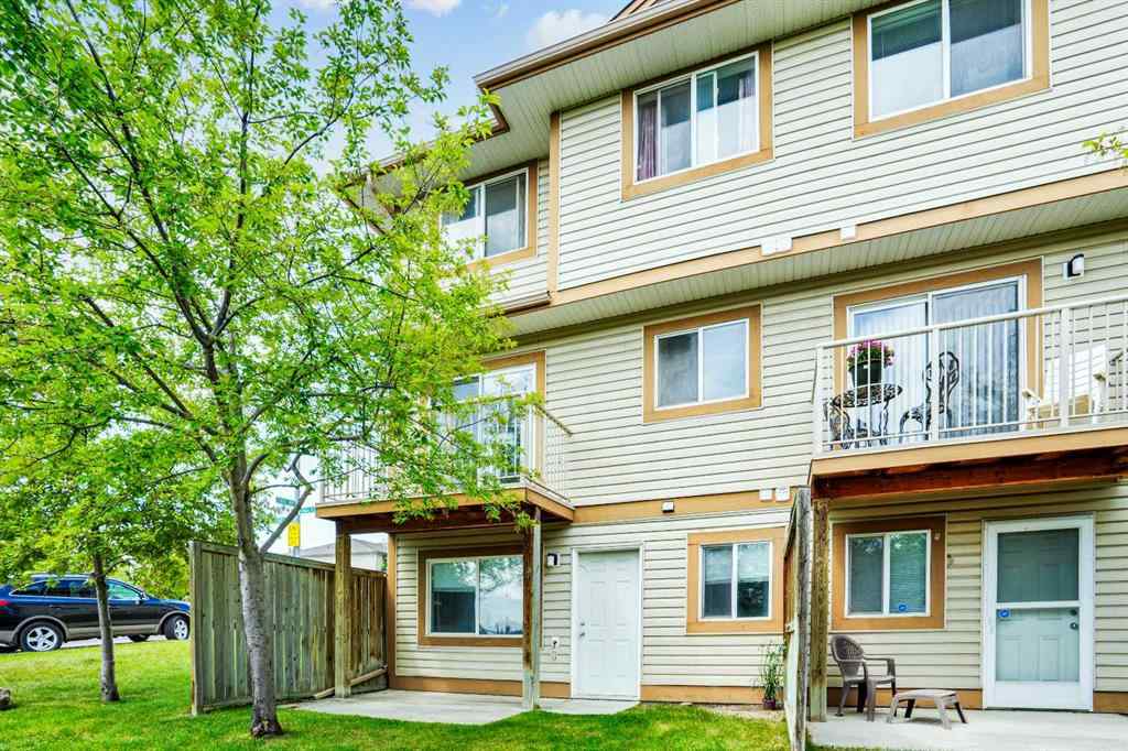 MLS® A2228317 - 4 Citadel Point NW in Citadel Calgary, Residential