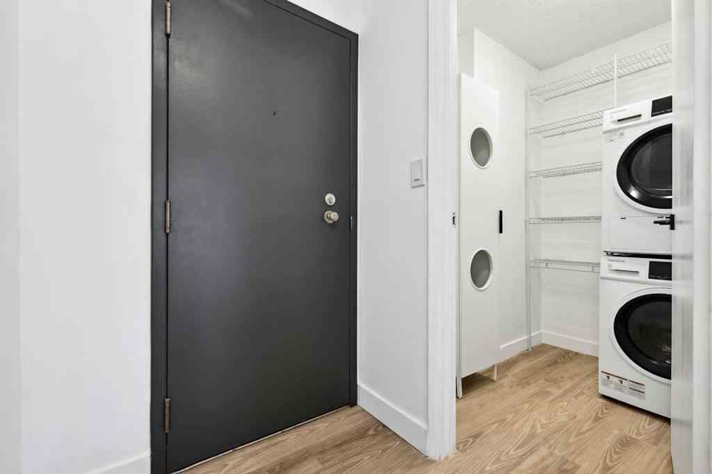 MLS® A2228324 - Unit #206 1414 5 Street SW in Beltline Calgary, Residential