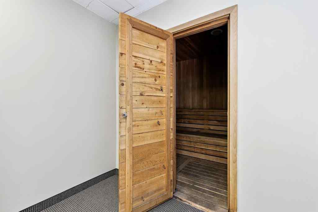 MLS® A2228324 - Unit #206 1414 5 Street SW in Beltline Calgary, Residential