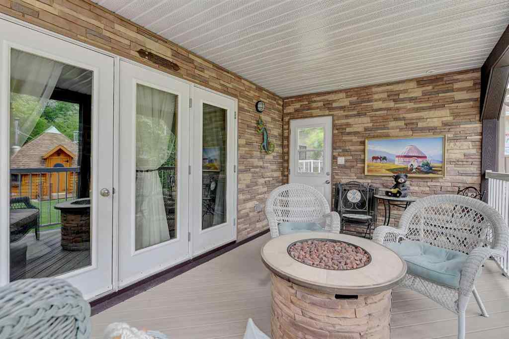MLS® A2228336 - 9603 97 Street  in NONE Sexsmith, Residential