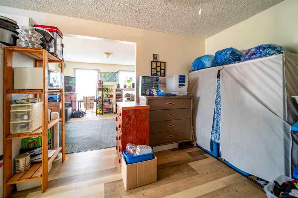MLS® A2228342 - 1601 5 Avenue  in Wainwright Wainwright, Residential