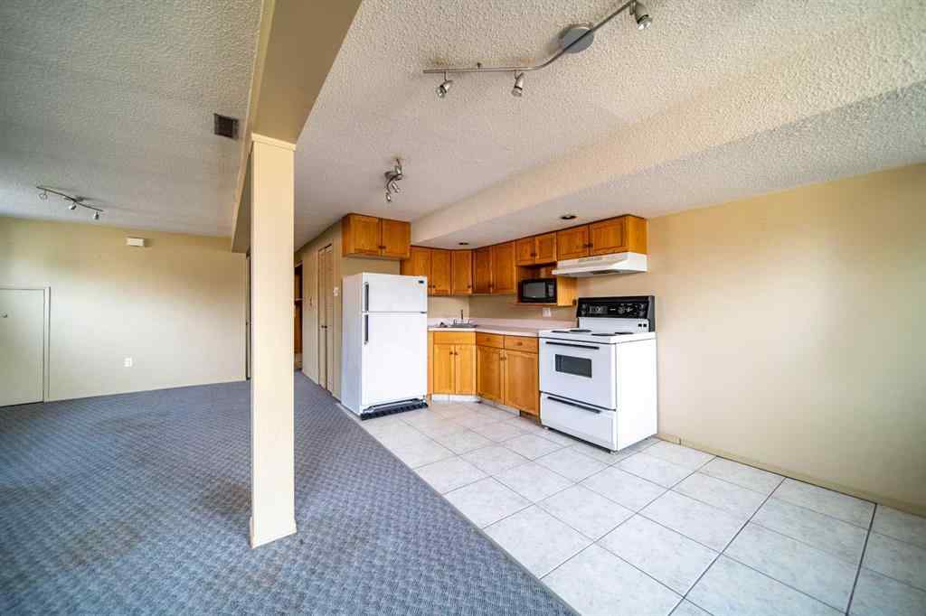 MLS® A2228342 - 1601 5 Avenue  in Wainwright Wainwright, Residential