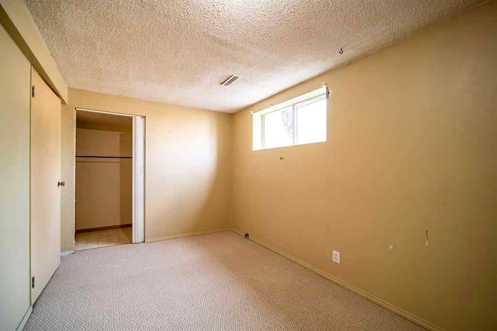 MLS® A2228342 - 1601 5 Avenue  in Wainwright Wainwright, Residential