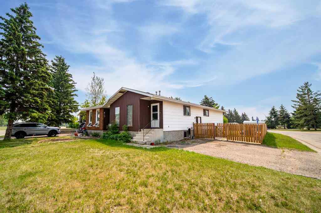 MLS® A2228342 - 1601 5 Avenue  in Wainwright Wainwright, Residential