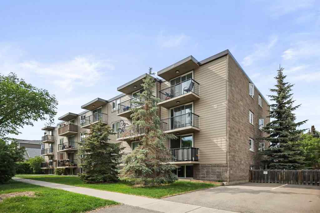 MLS® A2228359 - Unit #207 310 4 Avenue NE in Crescent Heights Calgary, Residential