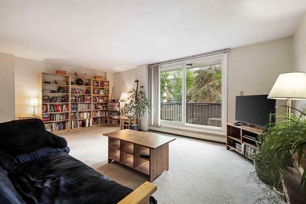 MLS® A2228359 - Unit #207 310 4 Avenue NE in Crescent Heights Calgary, Residential