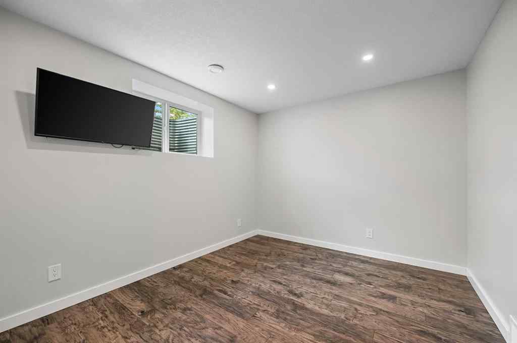 MLS® A2228362 - 102 Ravenscroft Green SE in Ravenswood Airdrie, Residential
