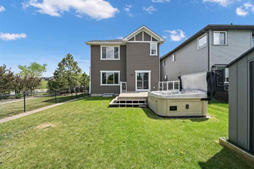 MLS® A2228362 - 102 Ravenscroft Green SE in Ravenswood Airdrie, Residential