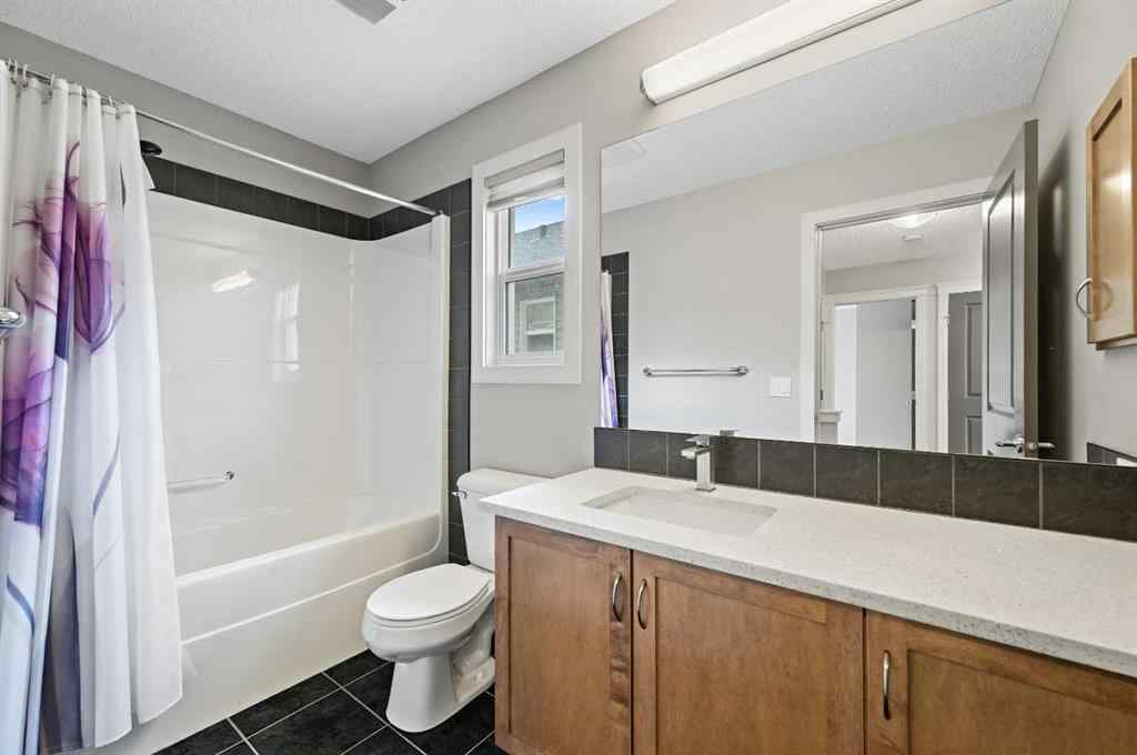 MLS® A2228362 - 102 Ravenscroft Green SE in Ravenswood Airdrie, Residential