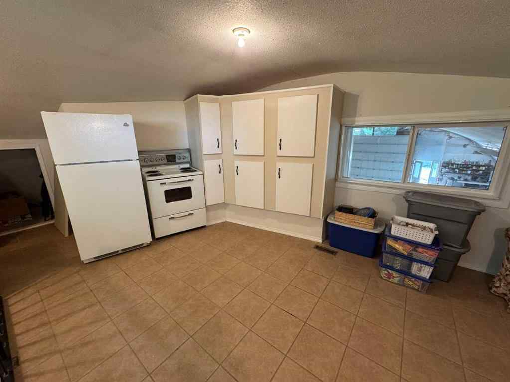 MLS® A2228364 - Unit #8 31264 Highway 2 A   in NONE Rural Mountain View County, Residential