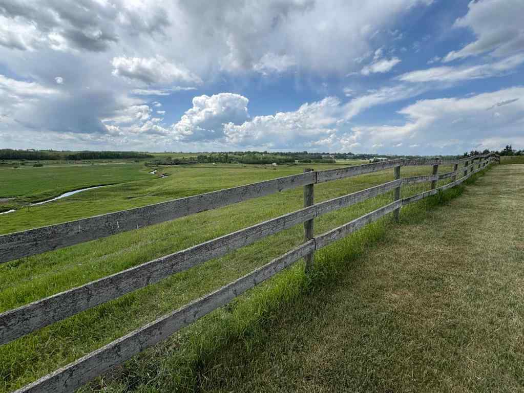 MLS® A2228364 - Unit #8 31264 Highway 2 A   in NONE Rural Mountain View County, Residential