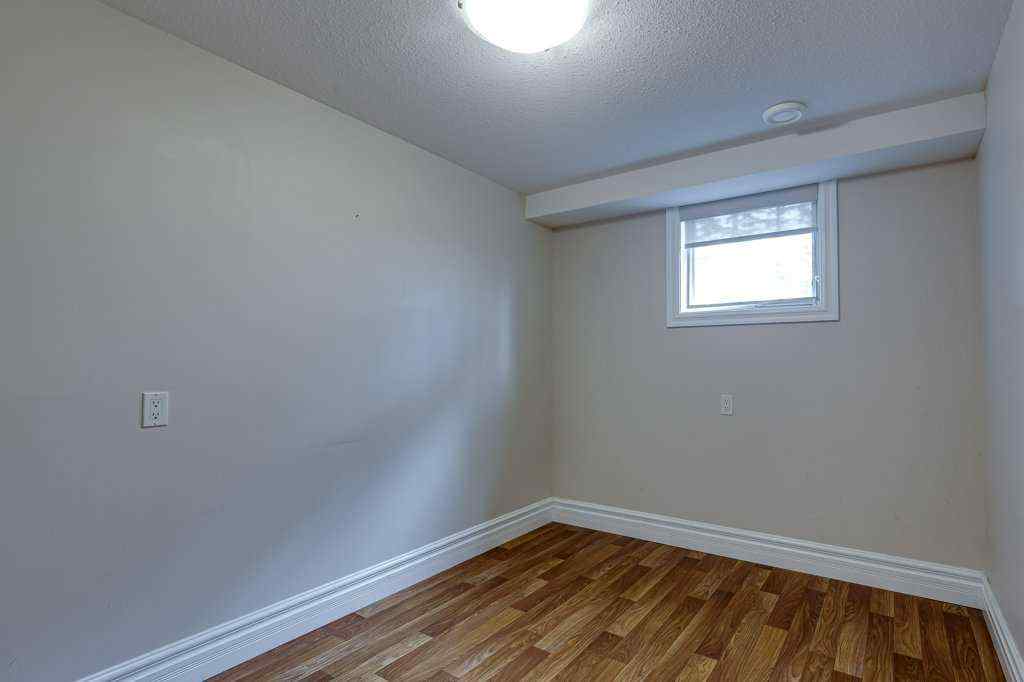 MLS® A2228364 - Unit #8 31264 Highway 2 A   in NONE Rural Mountain View County, Residential