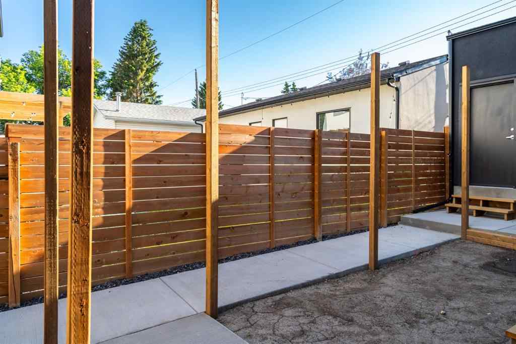 MLS® A2228371 - 4309 32 Avenue SW in Glenbrook Calgary, Residential
