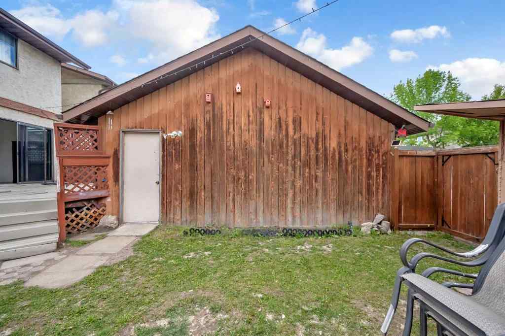 MLS® A2228394 - 54 Templegreen Road NE in Temple Calgary, Residential