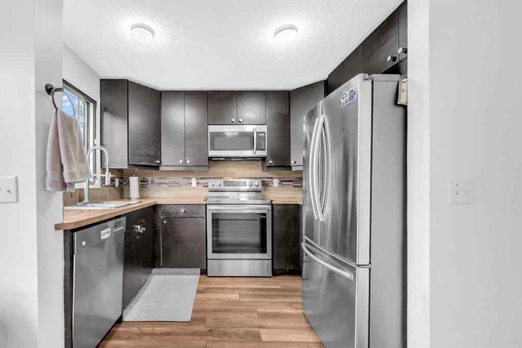 MLS® A2228394 - 54 Templegreen Road NE in Temple Calgary, Residential