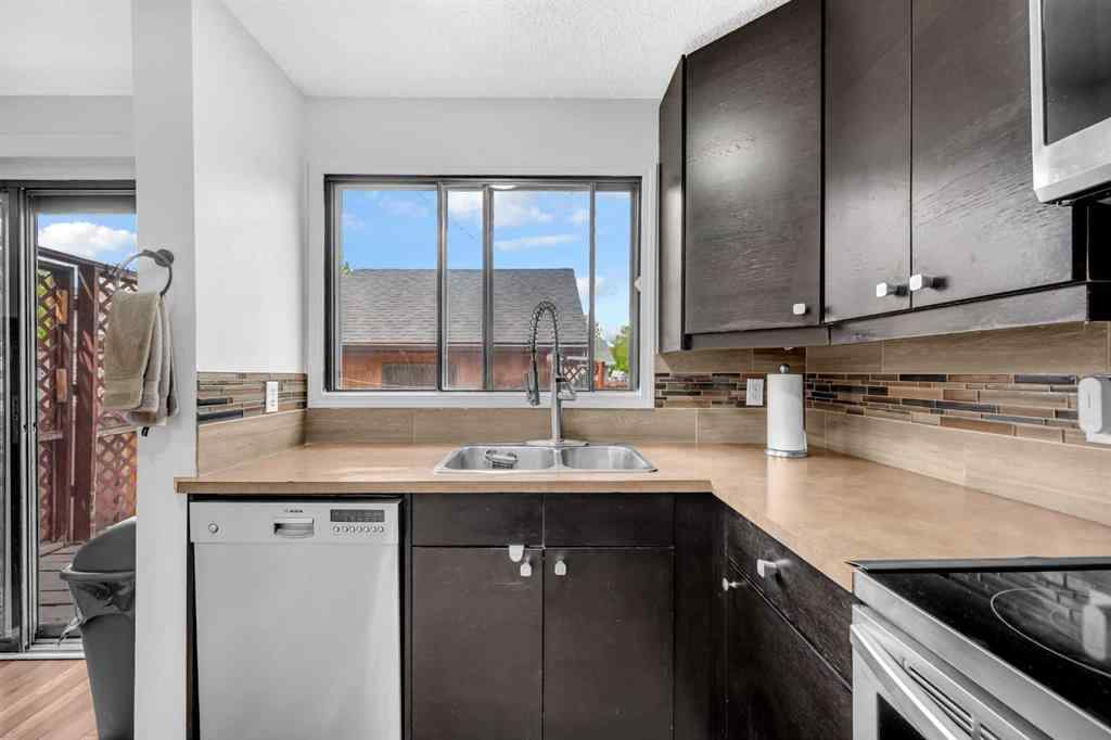 MLS® A2228394 - 54 Templegreen Road NE in Temple Calgary, Residential