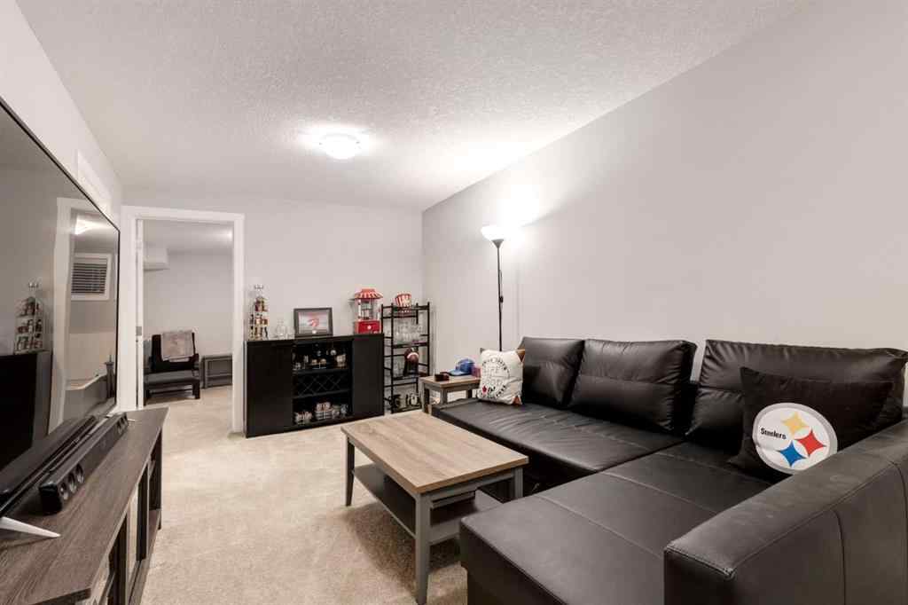 MLS® A2228395 - 1136 MIDTOWN Lane SW in Midtown Airdrie, Residential