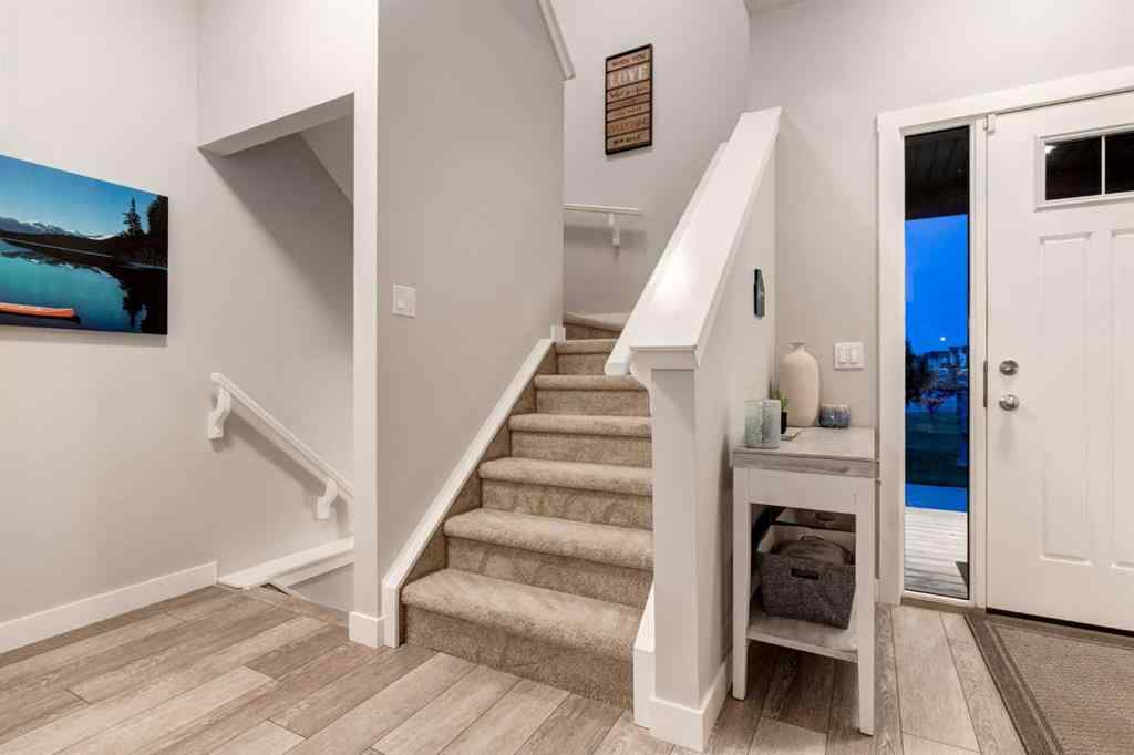 MLS® A2228395 - 1136 MIDTOWN Lane SW in Midtown Airdrie, Residential
