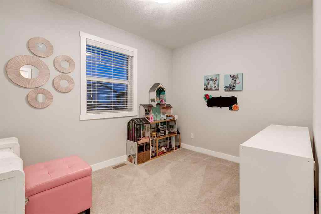 MLS® A2228395 - 1136 MIDTOWN Lane SW in Midtown Airdrie, Residential