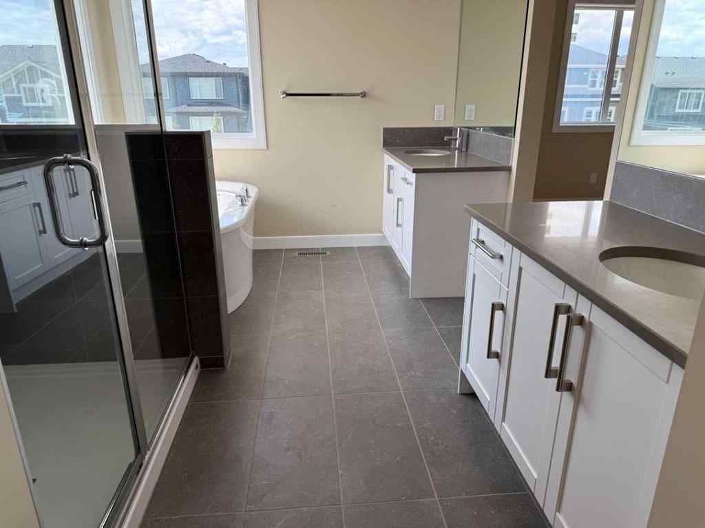 MLS® A2228402 - 91 Sundown Crescent  in Sunset Ridge Cochrane, Residential
