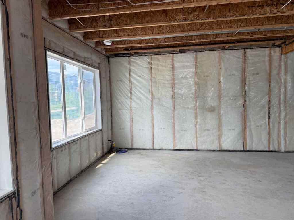 MLS® A2228402 - 91 Sundown Crescent  in Sunset Ridge Cochrane, Residential