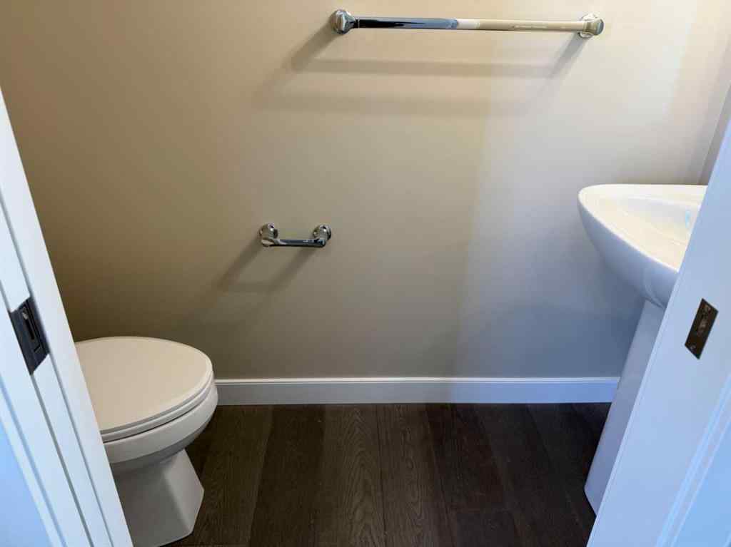 MLS® A2228402 - 91 Sundown Crescent  in Sunset Ridge Cochrane, Residential