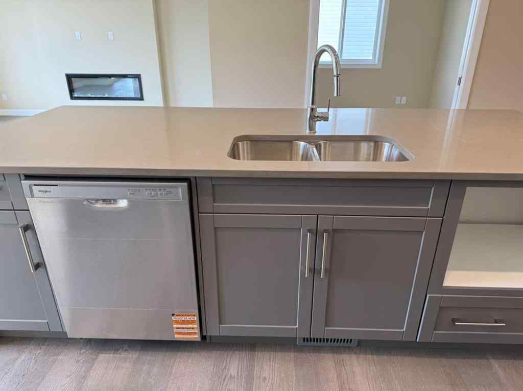 MLS® A2228402 - 91 Sundown Crescent  in Sunset Ridge Cochrane, Residential