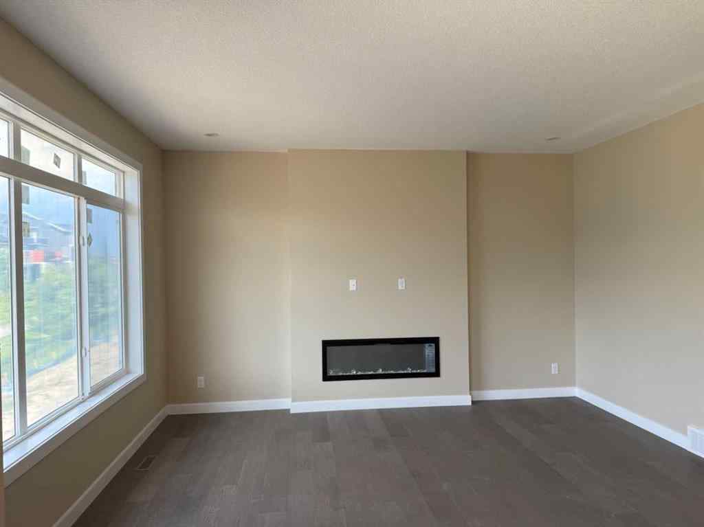 MLS® A2228402 - 91 Sundown Crescent  in Sunset Ridge Cochrane, Residential