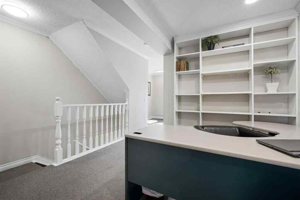 MLS® A2228411 - 1411 2 Street SW in Beltline Calgary, Commercial