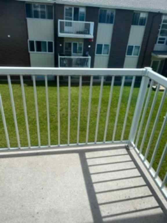 MLS® A2228412 - 5 Sunset Boulevard  in NONE Whitecourt, Commercial