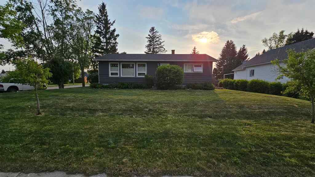 MLS® A2228414 - 5502 51 Street  in NONE Castor, Residential