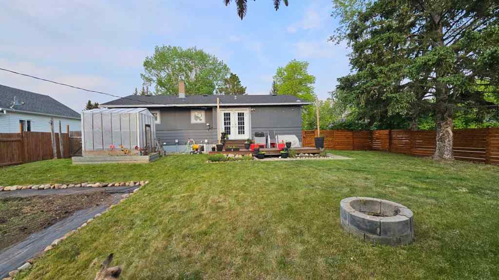 MLS® A2228414 - 5502 51 Street  in NONE Castor, Residential