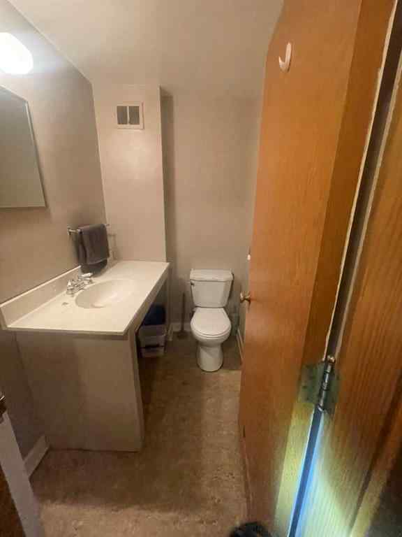 MLS® A2228425 - 4939 50 Street  in Rocky Mtn House Rocky Mountain House, Commercial