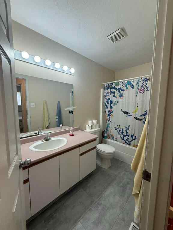 MLS® A2228429 - 4500 Redwood Place  in NONE High Prairie, Residential