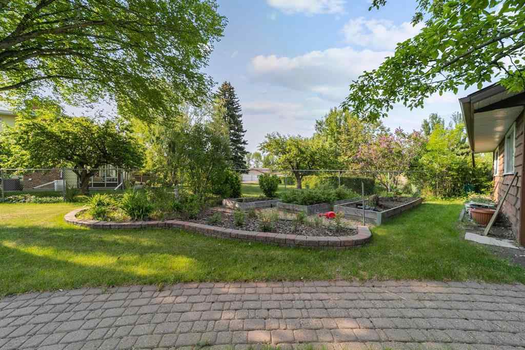 MLS® A2228437 - 4210 63 Street  in Marler Camrose, Residential