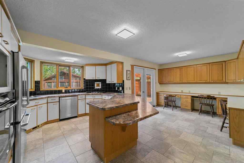 MLS® A2228437 - 4210 63 Street  in Marler Camrose, Residential