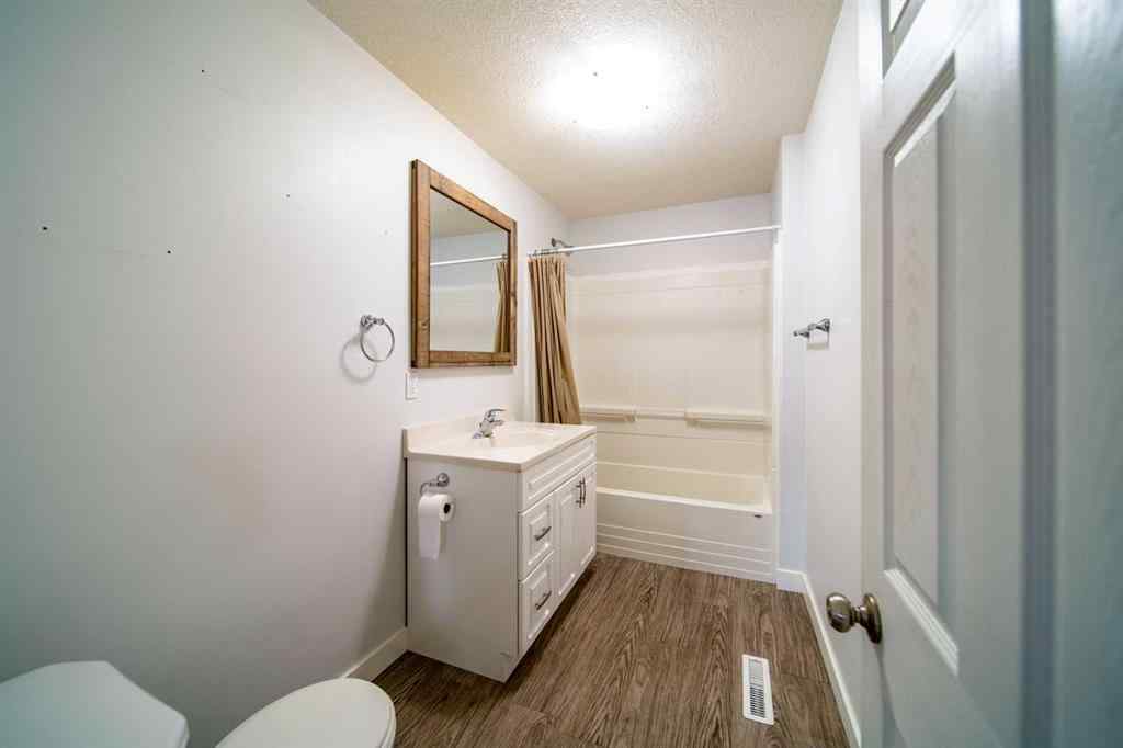 MLS® A2228441 - 401 14 Street  in NONE Wainwright, Residential