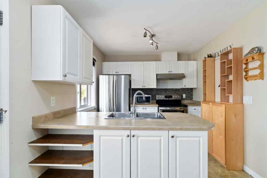 MLS® A2228484 - Unit #30 100 Millennium Gate  in Timberlea Fort McMurray, Residential